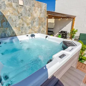 villa-luxury-house.hotelssaintjulians.com/